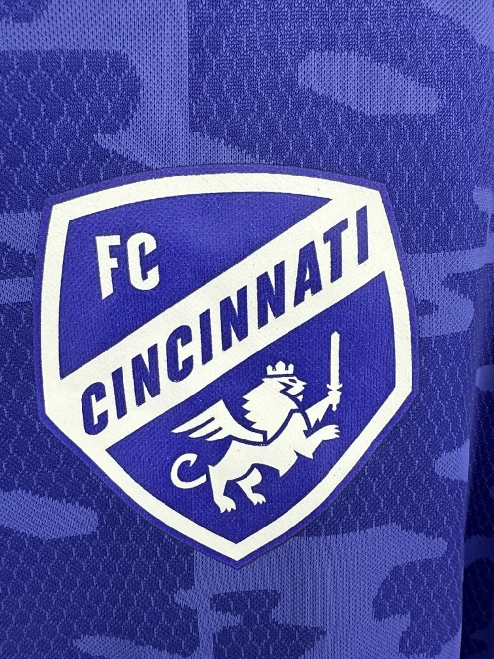 adidas FC Cincinnati PrimeBlue 2022 Royal Blue and Red Jersey Men’s sz 2XL - Picture 3 of 6